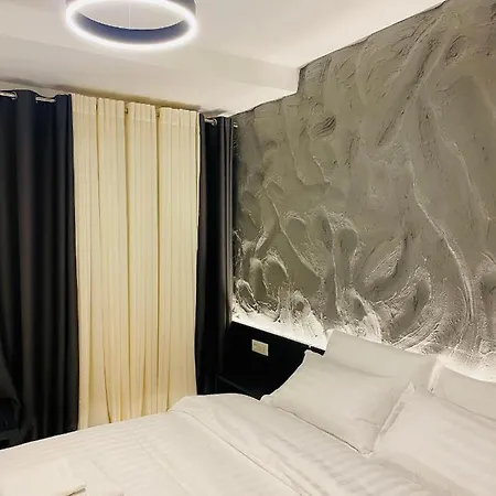 Pensjonat Tirana Central Rooms Tirana