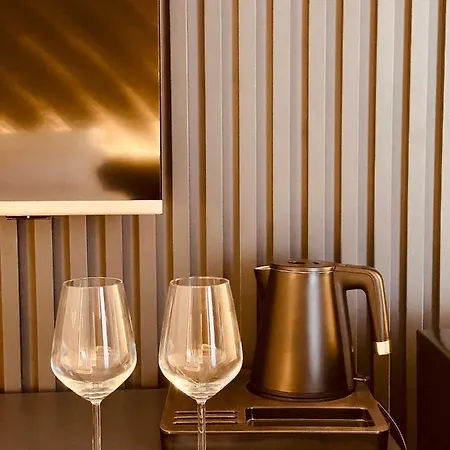 Affittacamere Tirana Central Rooms 3*