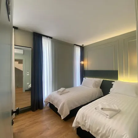 Pensjonat Tirana Central Rooms