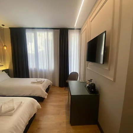Pensjonat Tirana Central Rooms Tirana