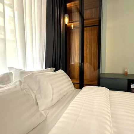 Tirana Central Rooms Pensjonat Tirana