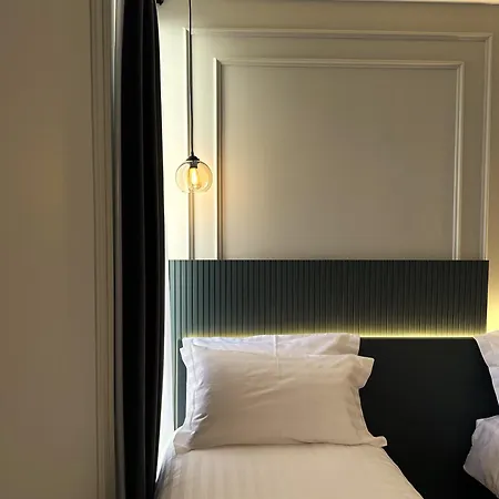 Tirana Central Rooms Tirana