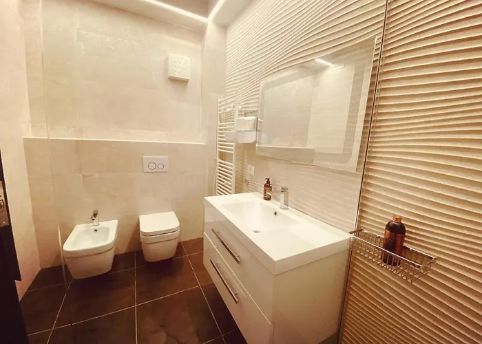 Tirana Central Rooms 3* Tirana