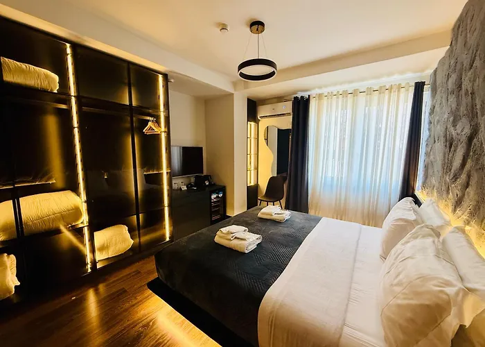 Tirana Central Rooms Tirana