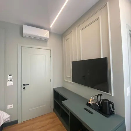 Tirana Central Rooms
