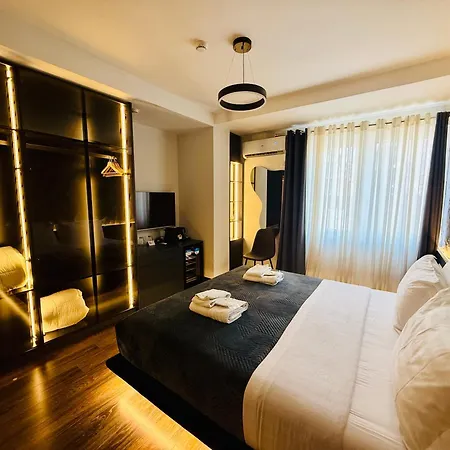 Tirana Central Rooms Tirana