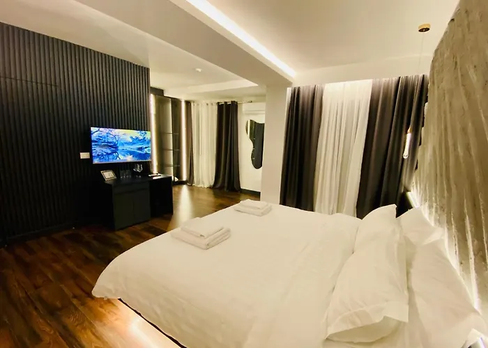 Tirana Central Rooms Tirana