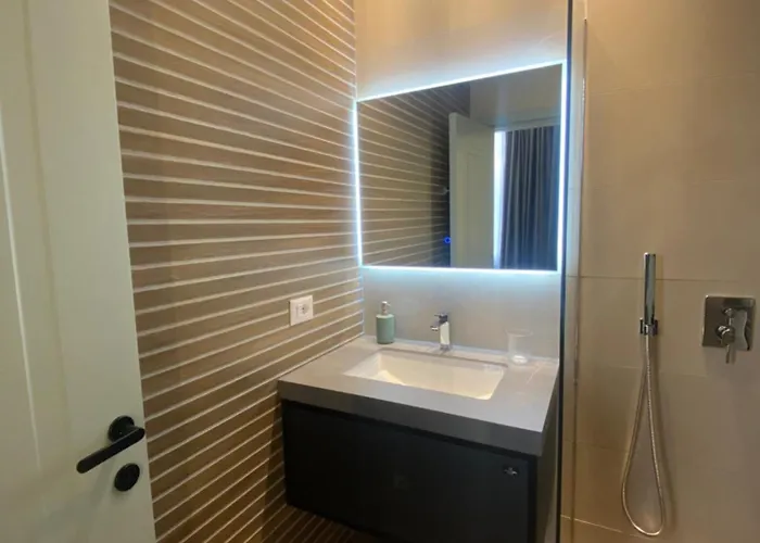 Tirana Central Rooms